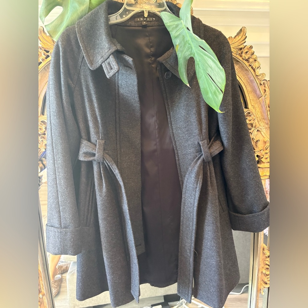Theory Dark Gray Wool-Blend Belted Coat